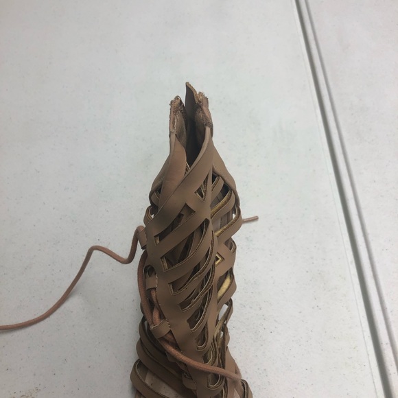 Women’s Size 8.5 Strappy Open Toe High Heel Sandals - Picture 7 of 11